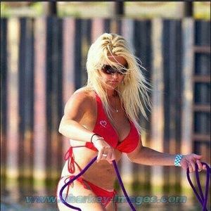 Meet your Posher, Kristin